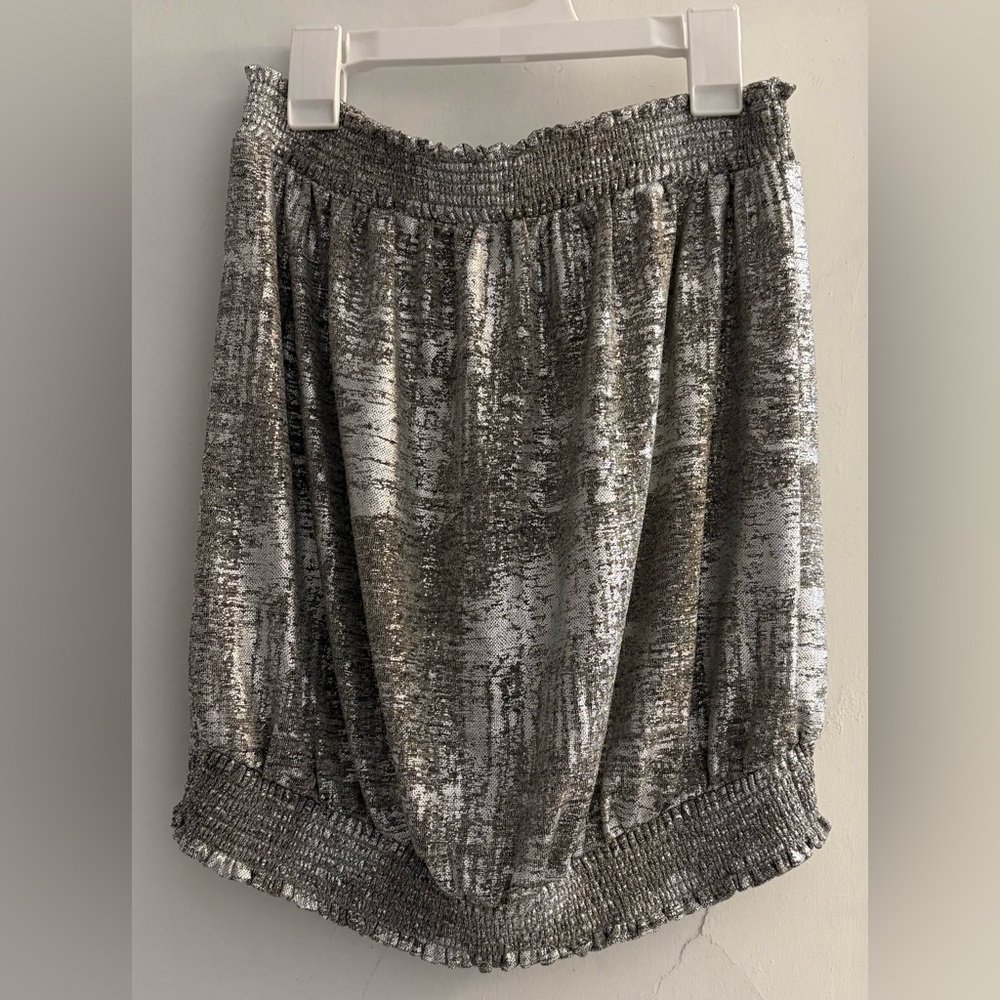 ANTHROPOLOGIE Metallic Silver Smocked Hem Tube Top Size Medium NWT